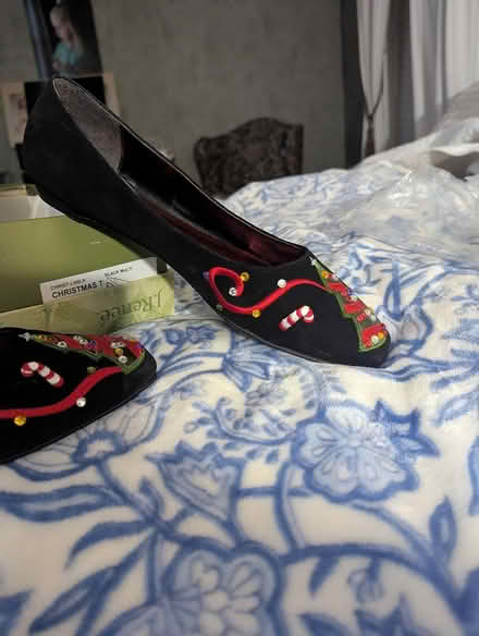 Photo of free Christmas shoes (Princeton) #3