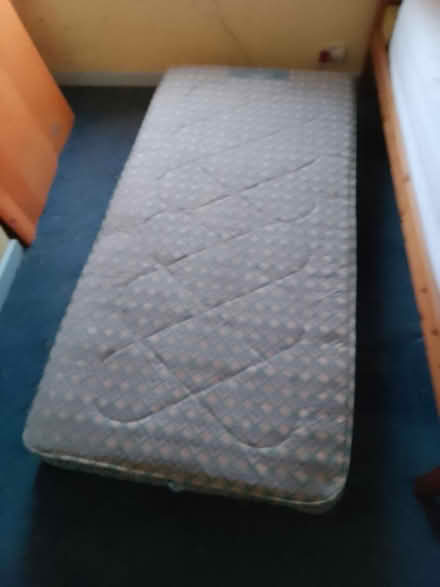 Photo of free Bed (BN41) #4
