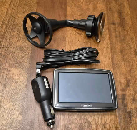 Photo of free TomTom XL GPS (Milton) #1