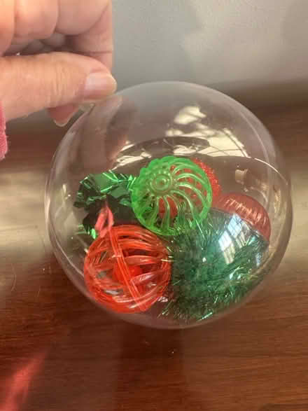 Photo of free Cat toys (Burlington near Woburn line) #1