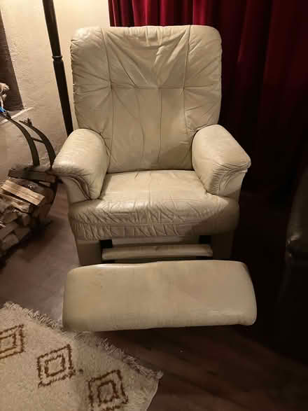 Photo of free Leather recliner (Lochwinnoch PA12) #2