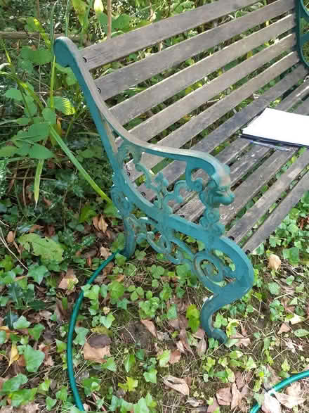Photo of free Garden bench for renovation (Reigate RH2) #1