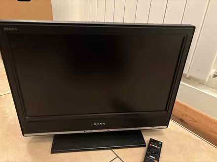 Photo of free Sony Bravia TV (Lightwater GU18) #1