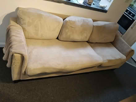 Photo of free Sofa (333 Meadow Lane OX4) #1