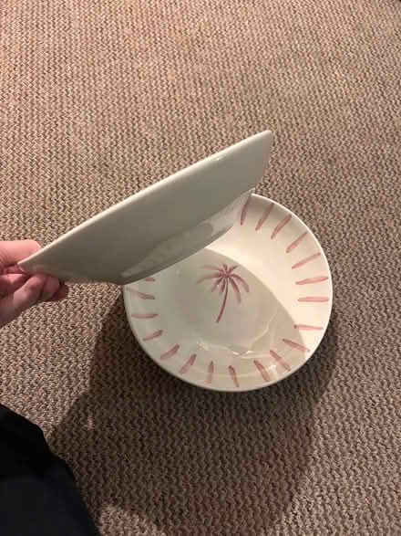 Photo of free 2 bowls (WA4) #2