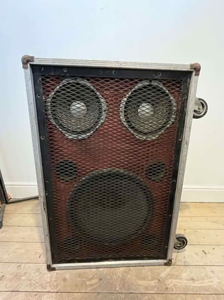 Photo of free Huge Speaker (Amp?) (Withington M20) #1