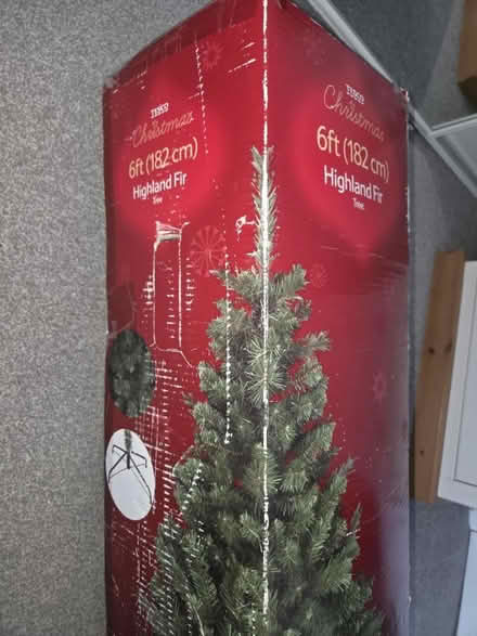 Photo of free Artificial Christmas Tree and stand (Oakley HP18) #2