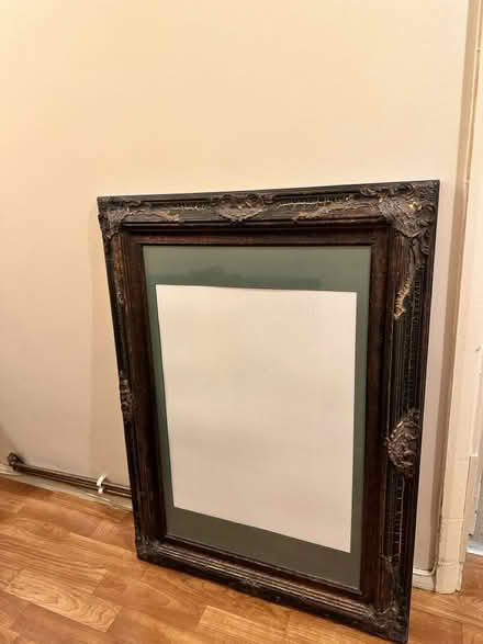 Photo of free Large frame with glass (LU5 5HX) #1