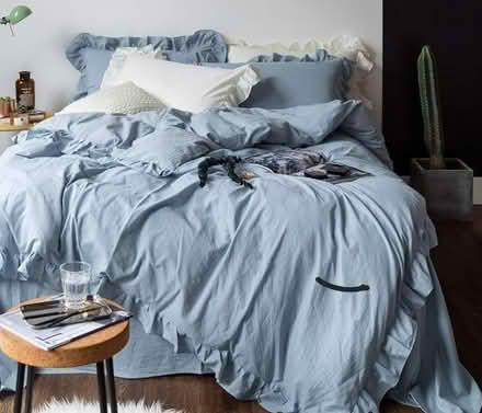 Photo of Duvet cover set (Double bed) (Birmingham B17) #1