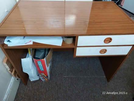 Photo of free Desk (DE223PS) #1