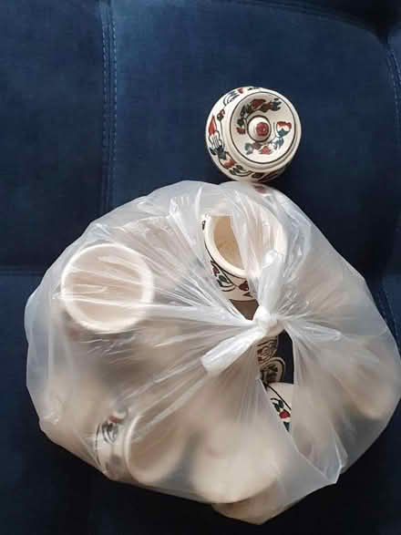 Photo of free 12x Ceramic dessert / treat pots (Whitehouse Common B75) #2