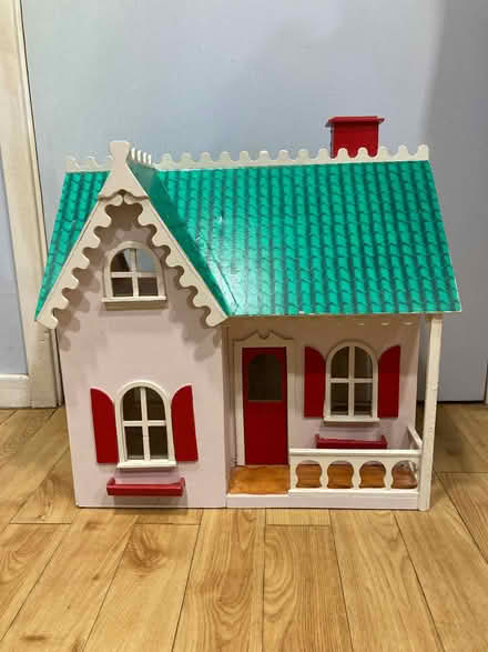Photo of free Dolls House (Norcot RG30) #1