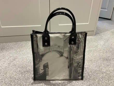Photo of free Small insulated lunch bag (Woodhouse S13) #1