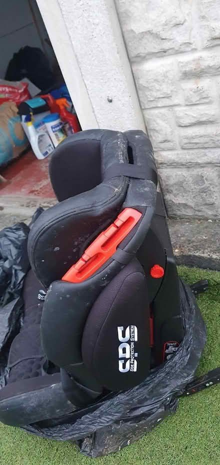 Photo of free Toddler car seat (Greenwich SE3) #1