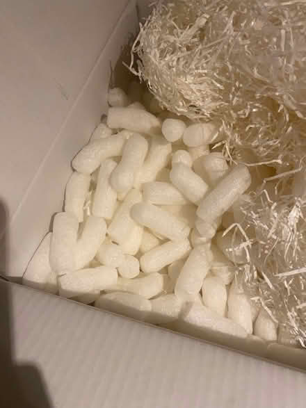 Photo of free packing peanuts and straw (killiney) #1