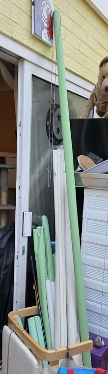 Photo of free Various sized blinds (CH43 prenton) #1