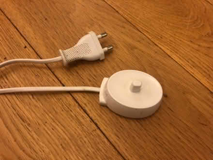 Photo of free Braun toothbrush charger for Oral B (Highway SL6) #1