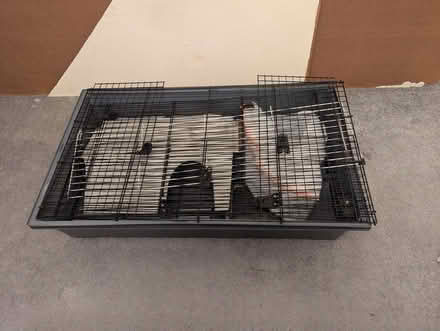 Photo of free Indoor rabbit or guinea pig hutch (East End Park LS9) #4