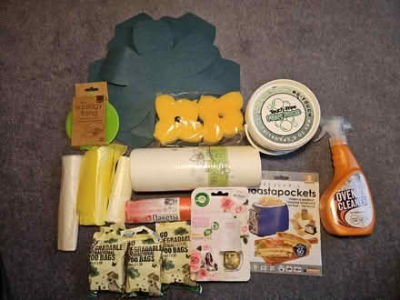 Photo of free Assorted cleaning / kitchen items (Birmingham B29) #1