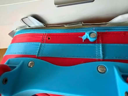 Photo of free Thomas kids suitcase (RH15) #3