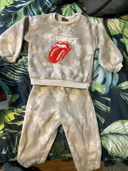 Photo of free Bag of 3-4 year old girls clothes (Leytonstone E11) #1