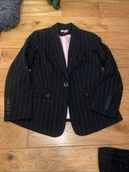 Photo of free Woman’s M&S Trouser Suit (Cheshunt En8) #2