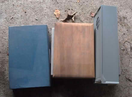 Photo of free various small boxes (Oakwood LS8) #1