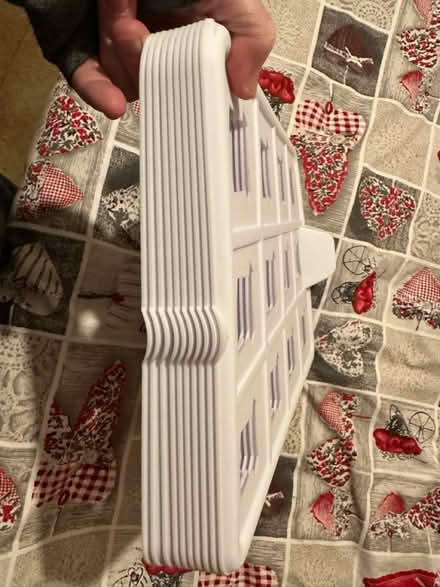 Photo of free T-shirt organiser (LU5 5HX) #3