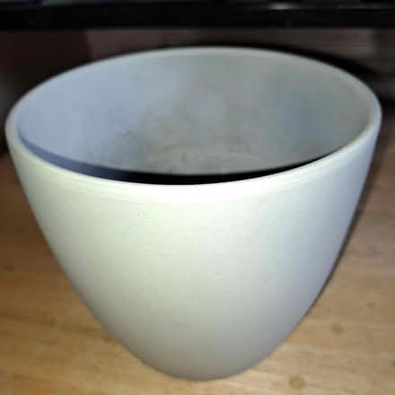 Photo of free Plant pot (Erith DA17) #1