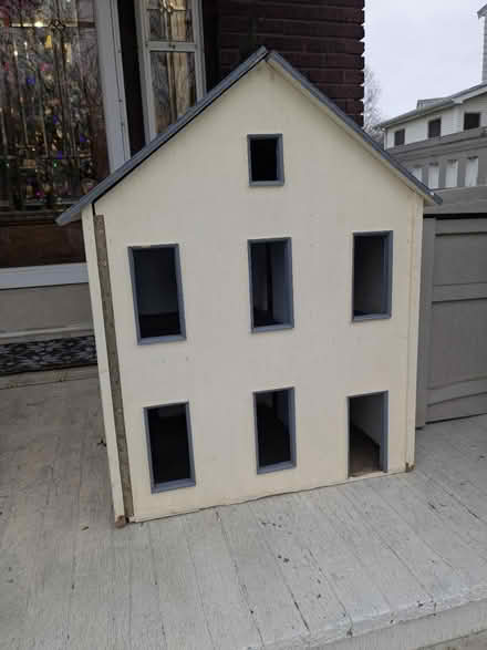 Photo of free habdmad wooden dollhouse (Newport KY) #2