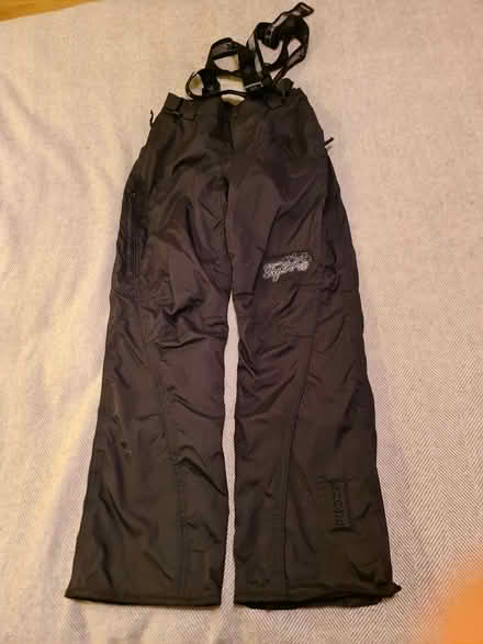 Photo of free Women's Ski Pants Size 10/12 (Thames Ditton KT7) #1