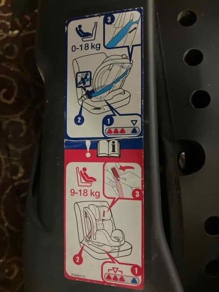 Photo of free Joie car seat 0-25kg (Morden SM4) #4