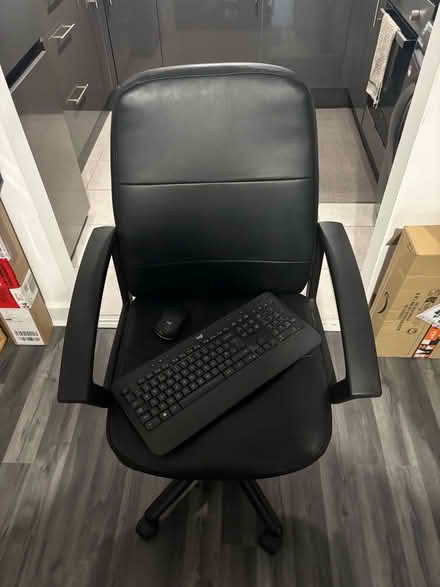 Photo of free Office chair with wireless keyboard and mouse (Station Parade E17) #1