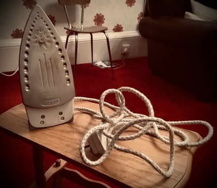Photo of free Electric iron (Newhaven EH6) #2