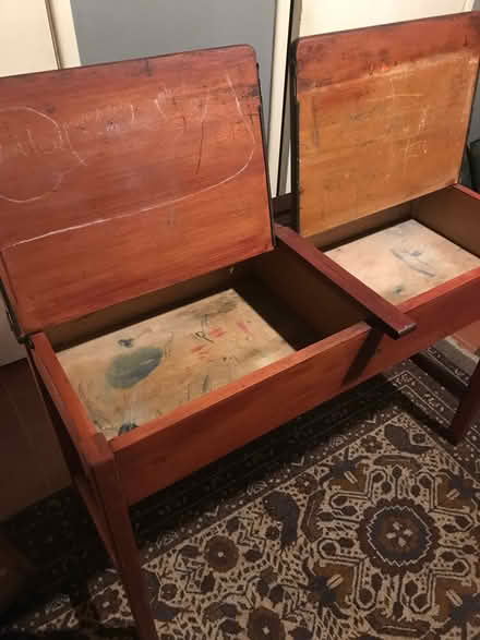 Photo of free Small old desk (Leaton SY4) #2