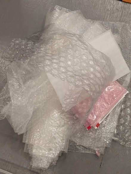 Photo of free Giftimg/shipping supplies (Champlain Park) #2