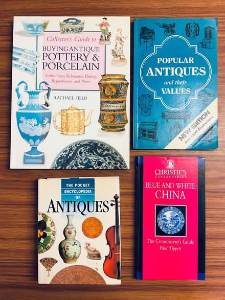 Photo of free Various antique/collectible guide books - Leagrave LU4 (Lewsey Farm LU4) #3