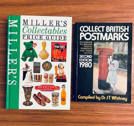 Photo of free Various antique/collectible guide books - Leagrave LU4 (Lewsey Farm LU4) #2