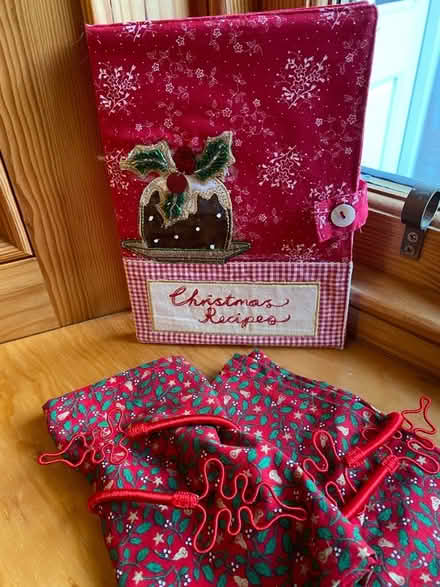 Photo of free Christmas gifts (AB25) #1