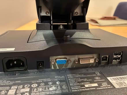 Photo of free 17 inch Dell Screen with adjustable stand (Gravel Hill SL9) #4