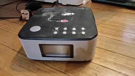 Photo of free Bluetooth iPod dock speaker and FM (Shirley CR0) #1