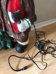 Photo of free 30” Christmas bear with tree (L5L 5P5) #3