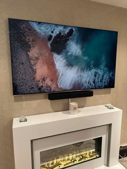 Photo of free (Broken) Samsung 65” 4K TV (Sunnyhurst, Darwen (BB3)) #2