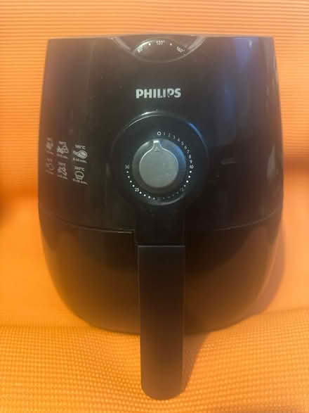 Photo of free Philips air fryer (Woolwich SE18) #1