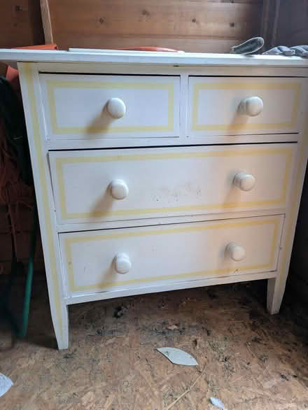 Photo of free Wood chest of draws (Havant/Bedhampton PO9) #2