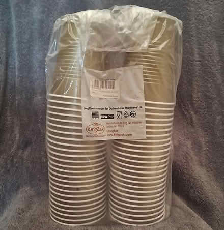 Photo of free 18 Oz/ [lastic ciups, new (upper west side) #1