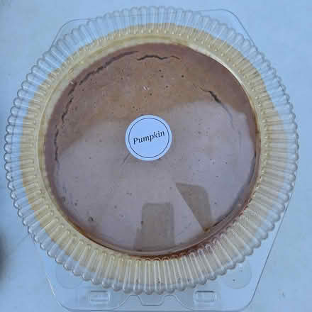 Photo of free Pumpkin Pie (Chiquita Av MtnVw) #1