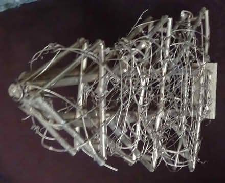 Photo of free Gold Standing Wicker Xmas Tree (S8 Lowedges) #2