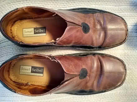 Photo of free Shoes -- women's size 10 (South Keys) #1