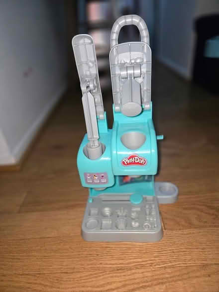 Photo of free Toys, clothes, & misc (Bowie) #3